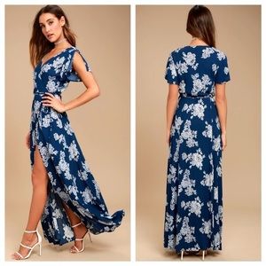 Lulu’s Maxi floral dress✨💙